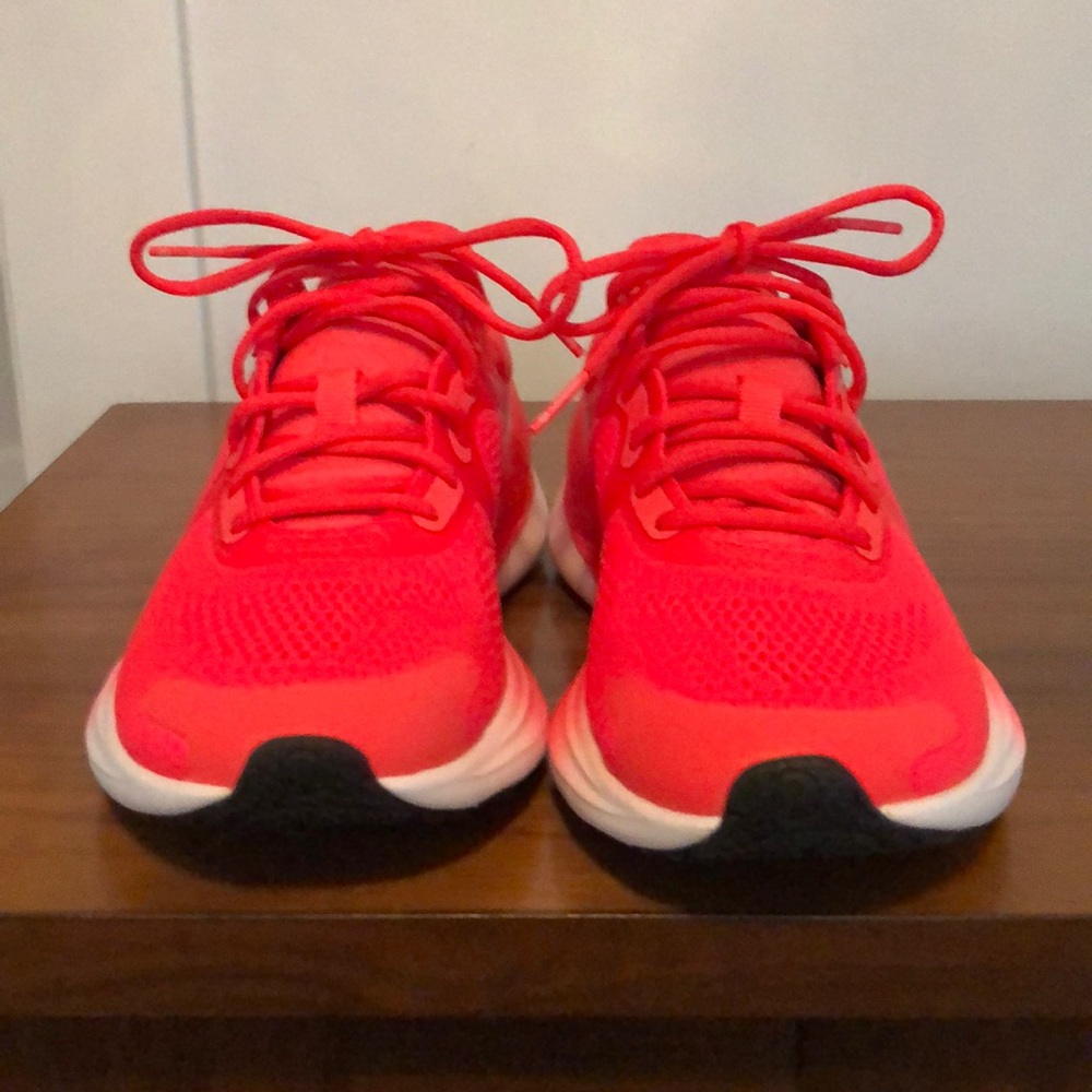 Lululemon bliss feel run women’s 7